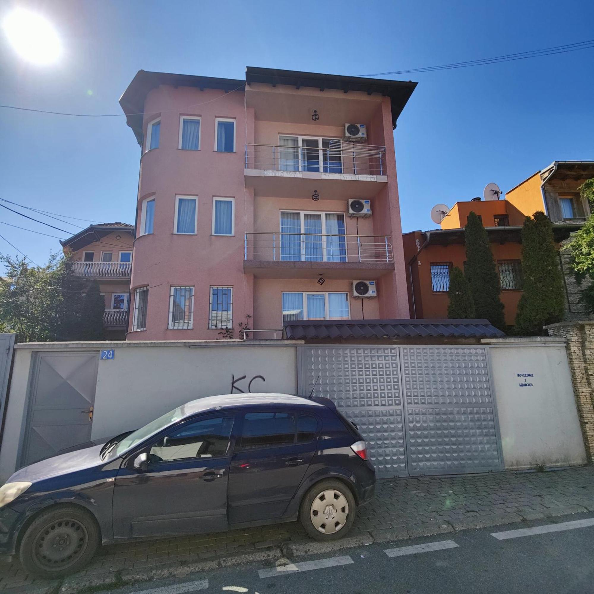 Coral Apartments Prishtinë Exterior photo
